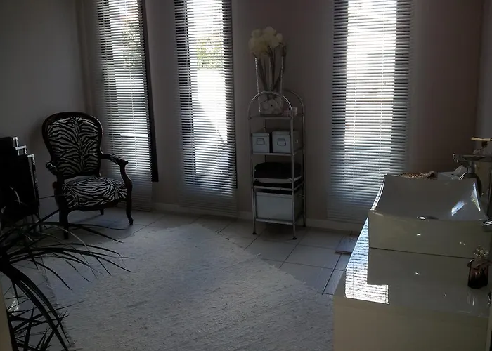 Zen Villa *